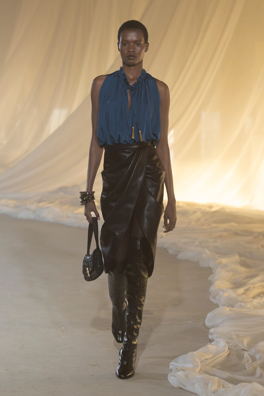 Women FW26 runway - look 7