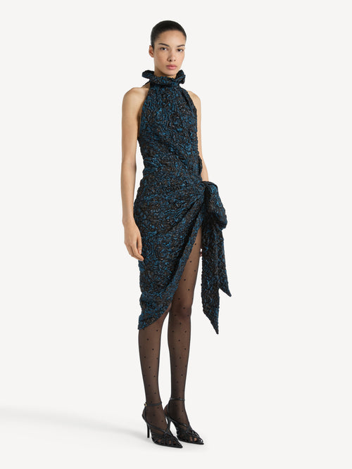 Drapiertes Kleid aus Cloqué-Jacquard