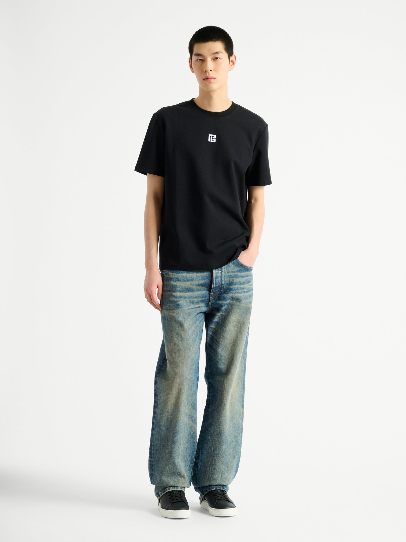 T-shirt avec logo brodé