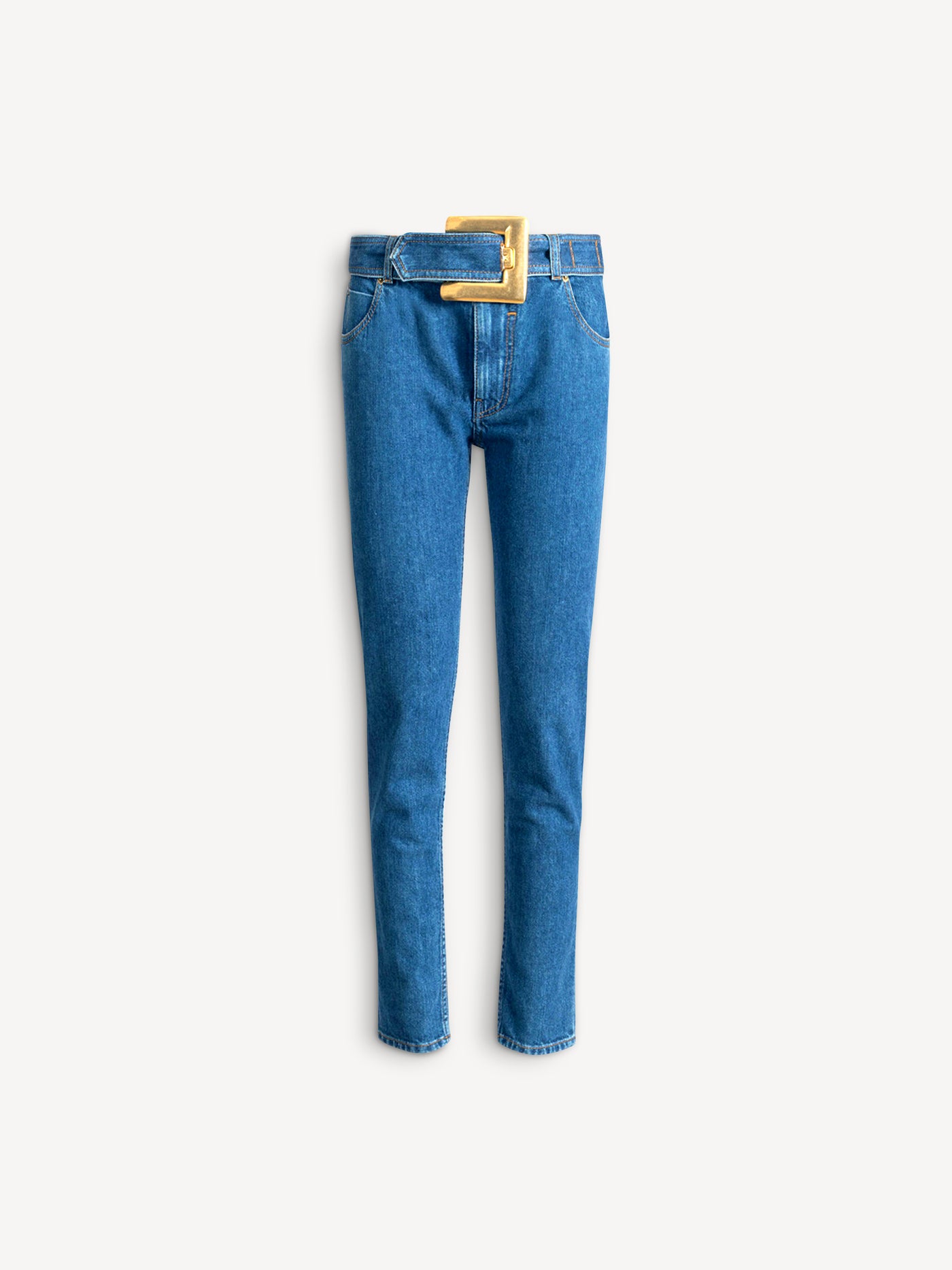Jeans mit Gürtel