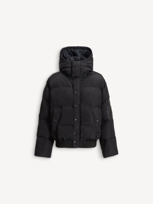 Daunenjacke aus Nylon und Leder