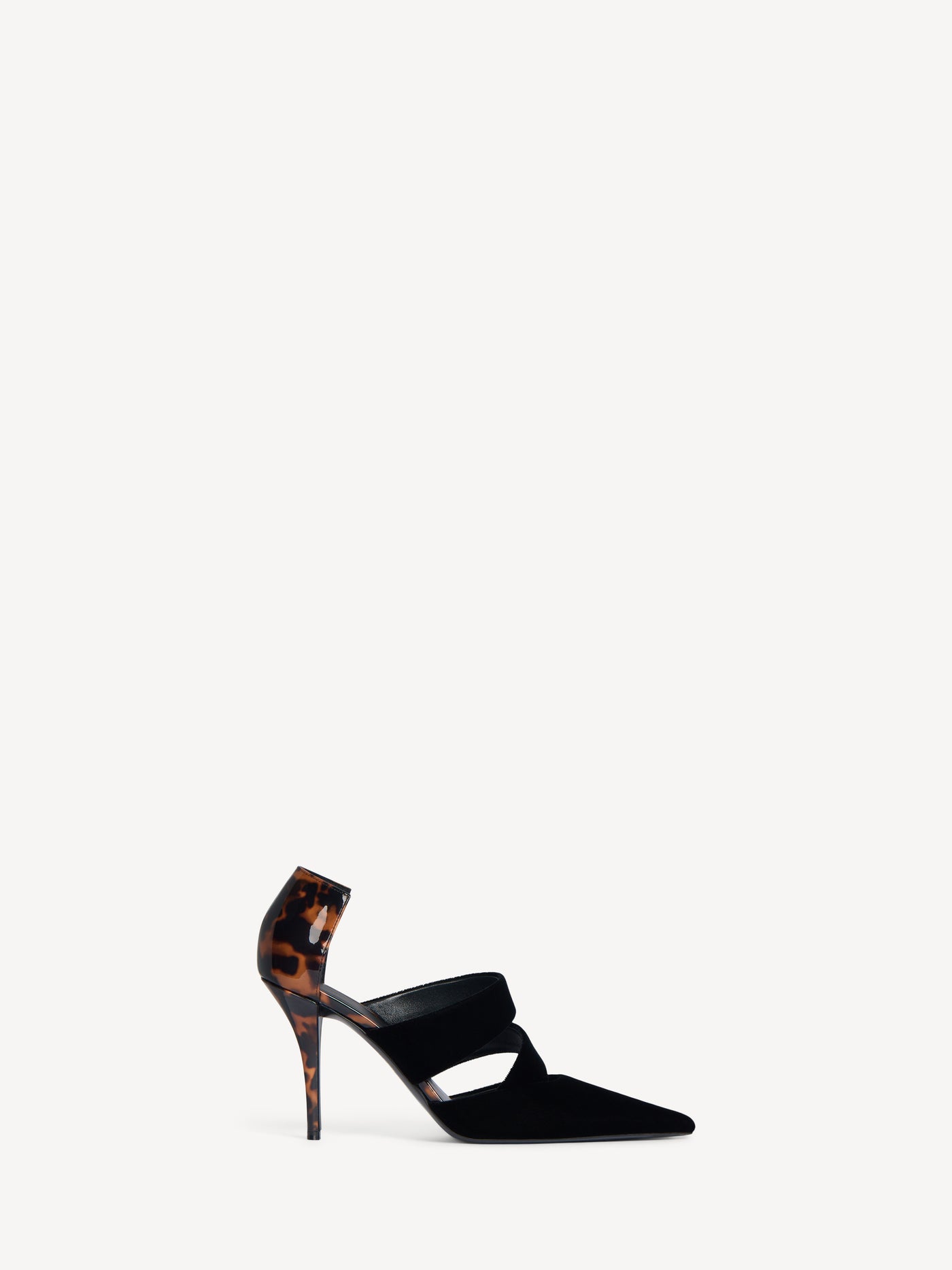 Pumps aus Samt und Lackleder mit Aufdruck