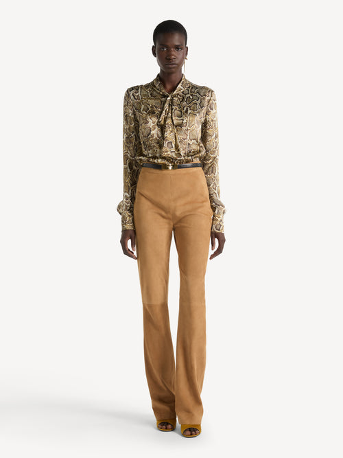 Blouse nouée en satin imprimé