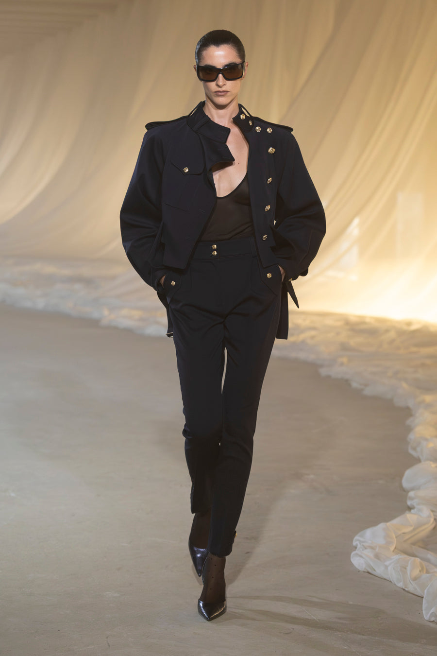 Women FW26 runway - look 23