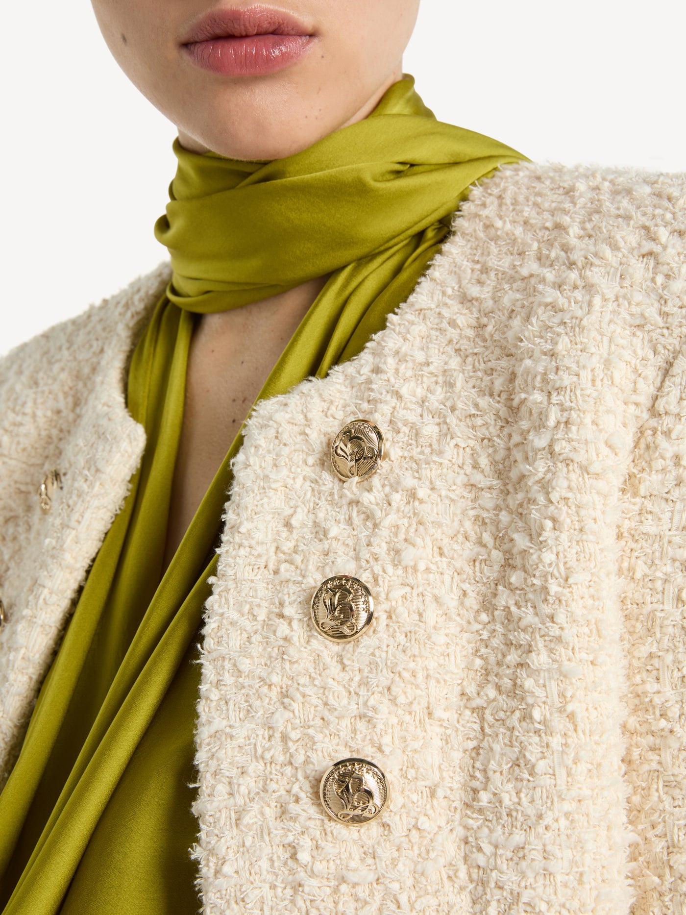 Jacket in bouclette tweed
