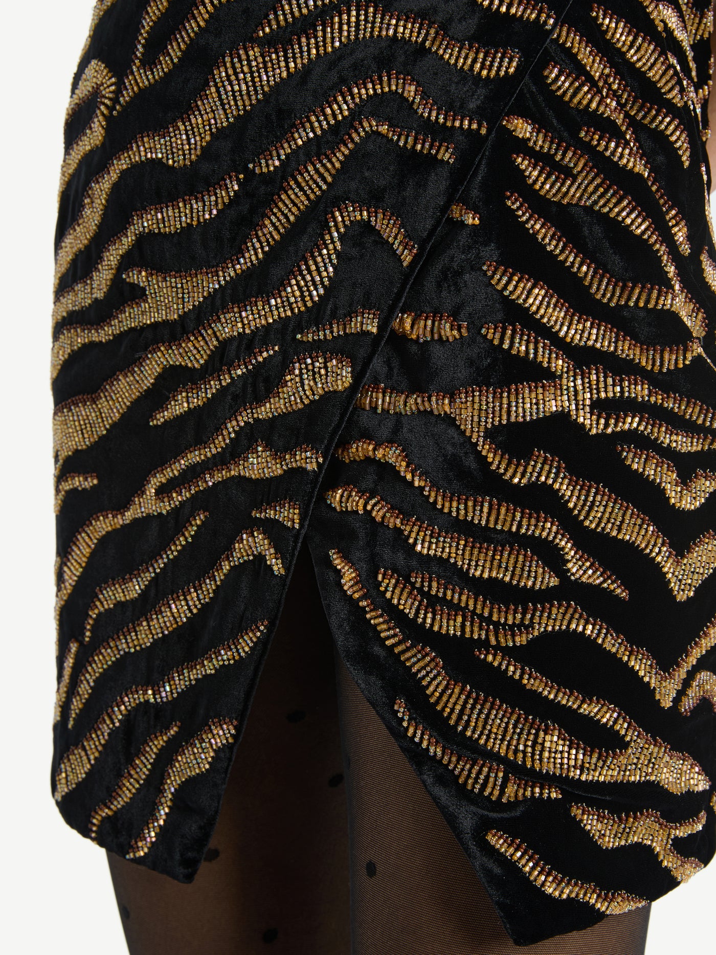Velvet dress with tiger embroidery