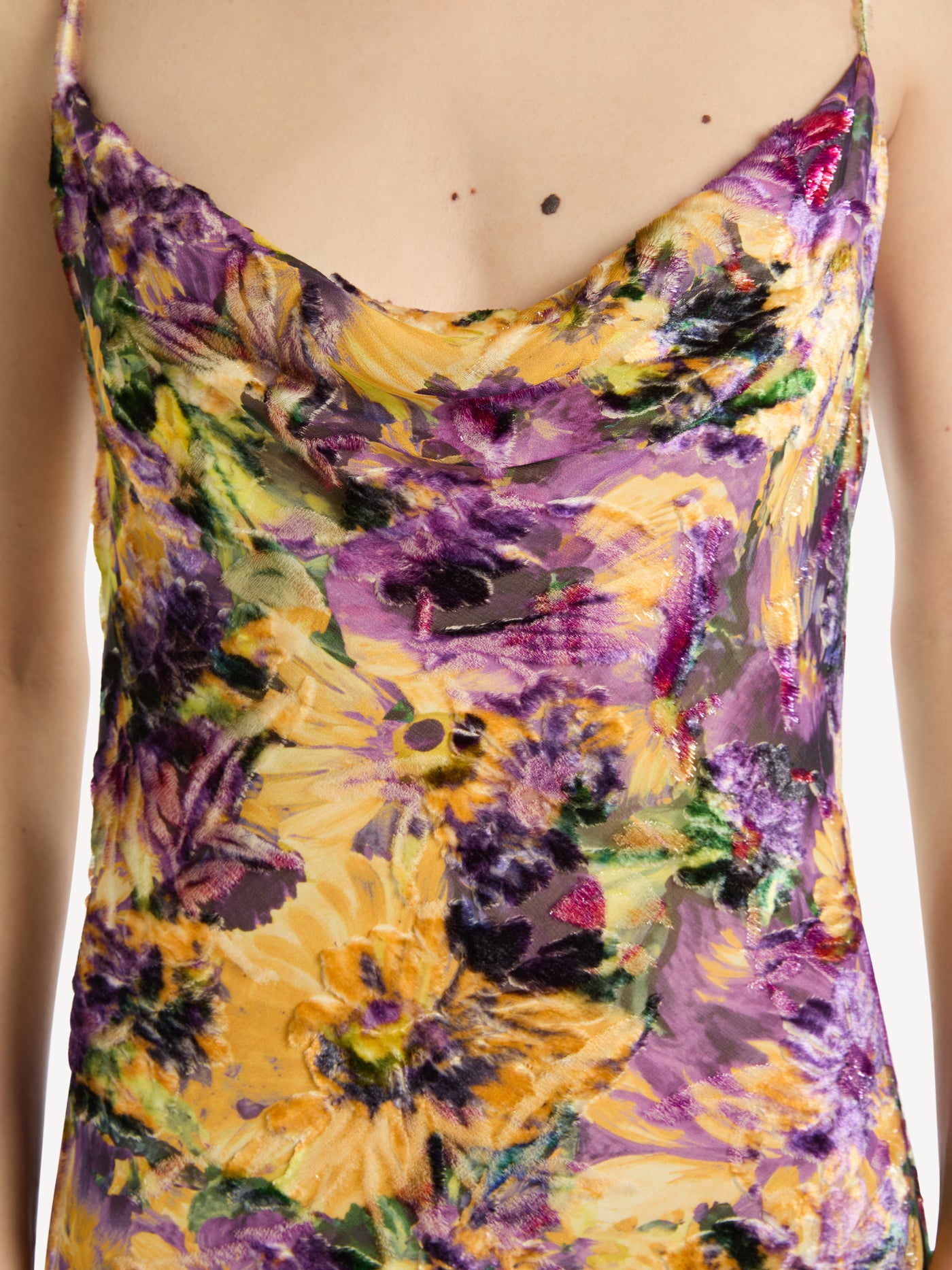 Abito con spalline sottili in jacquard effetto velluto