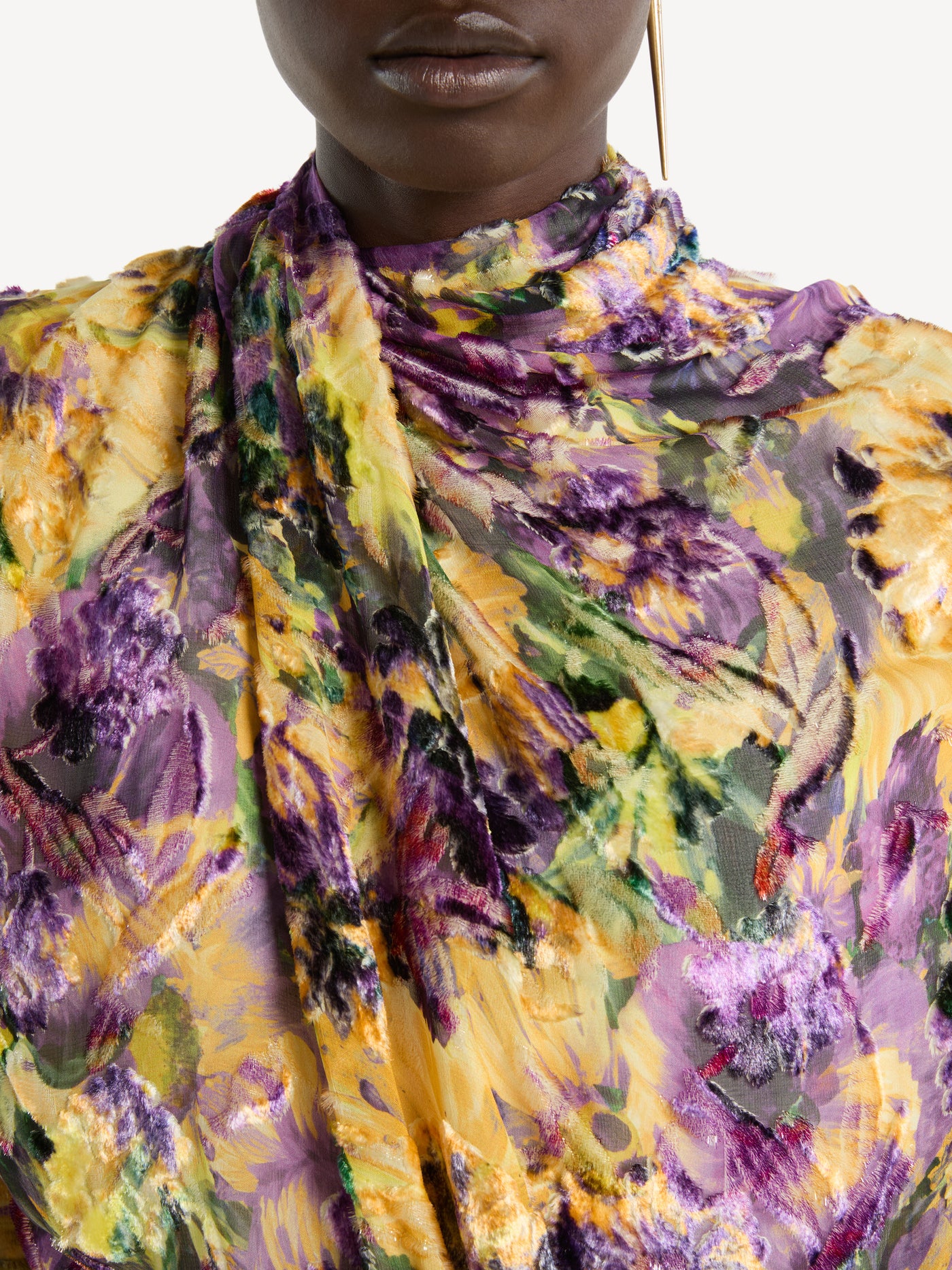 Robe drapée en jacquard velours