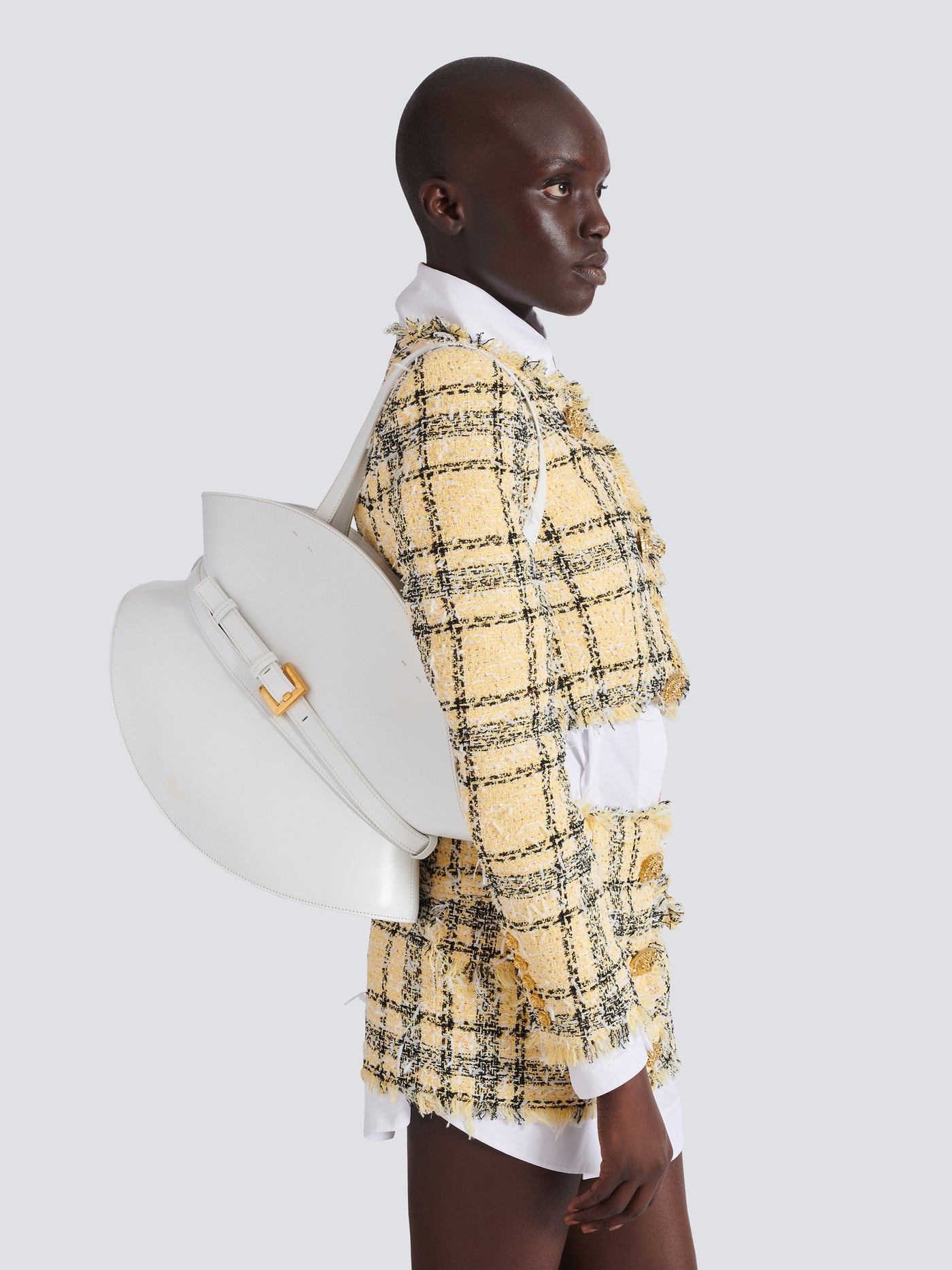 Medium Shuffle bag in calfskin leather