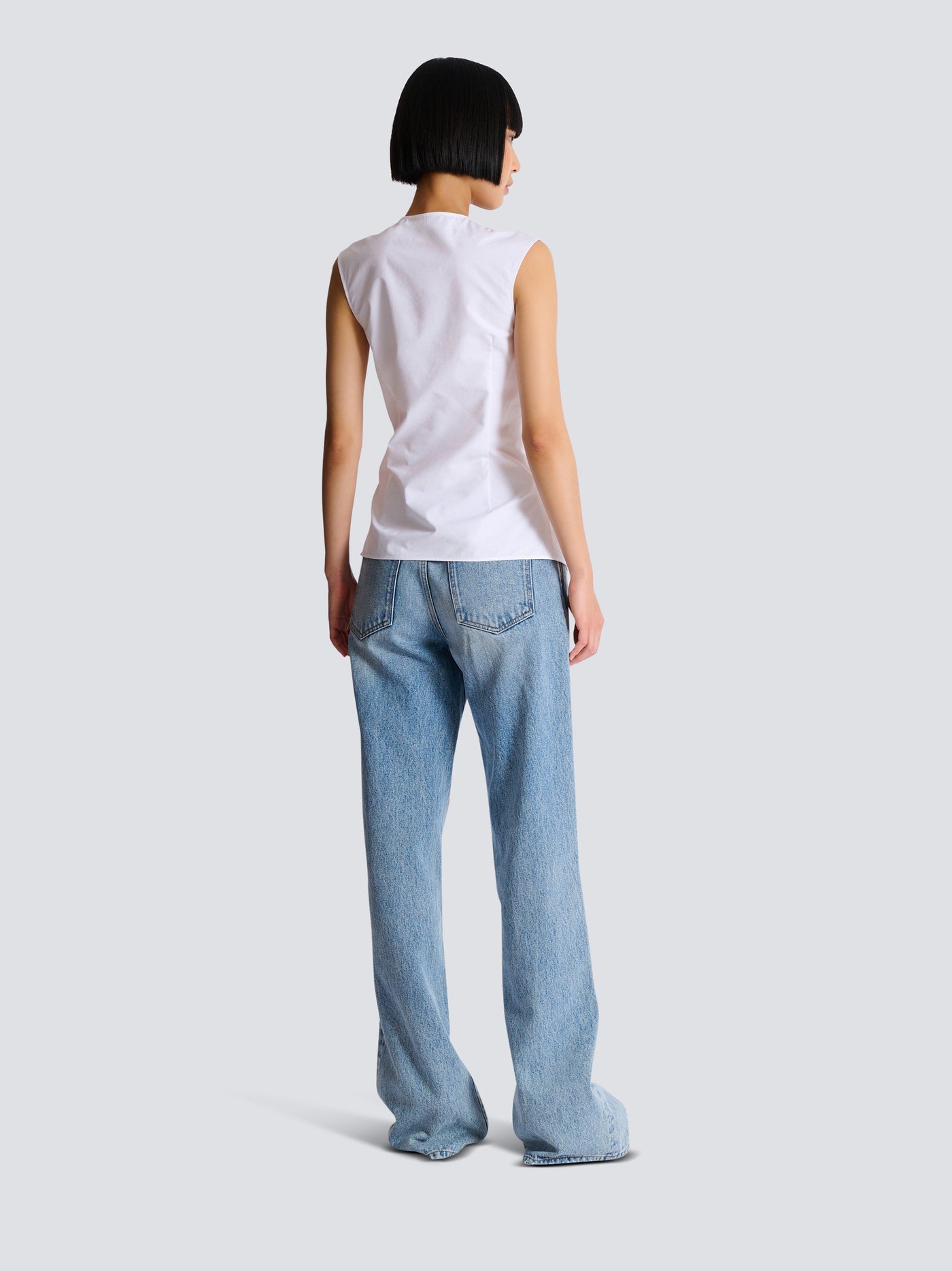 Draped sleeveless cotton poplin shirt