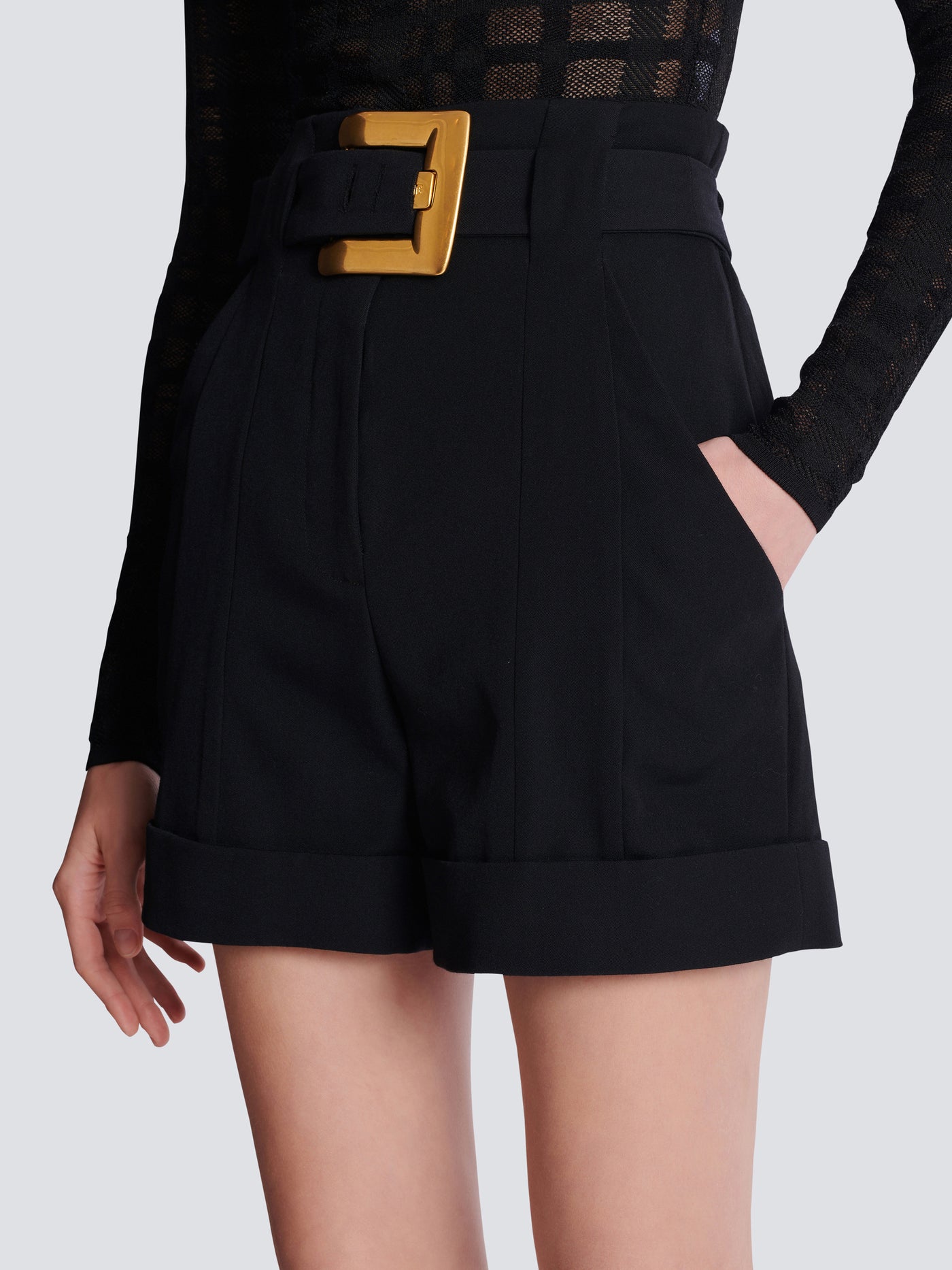 Grain de poudre shorts with belt
