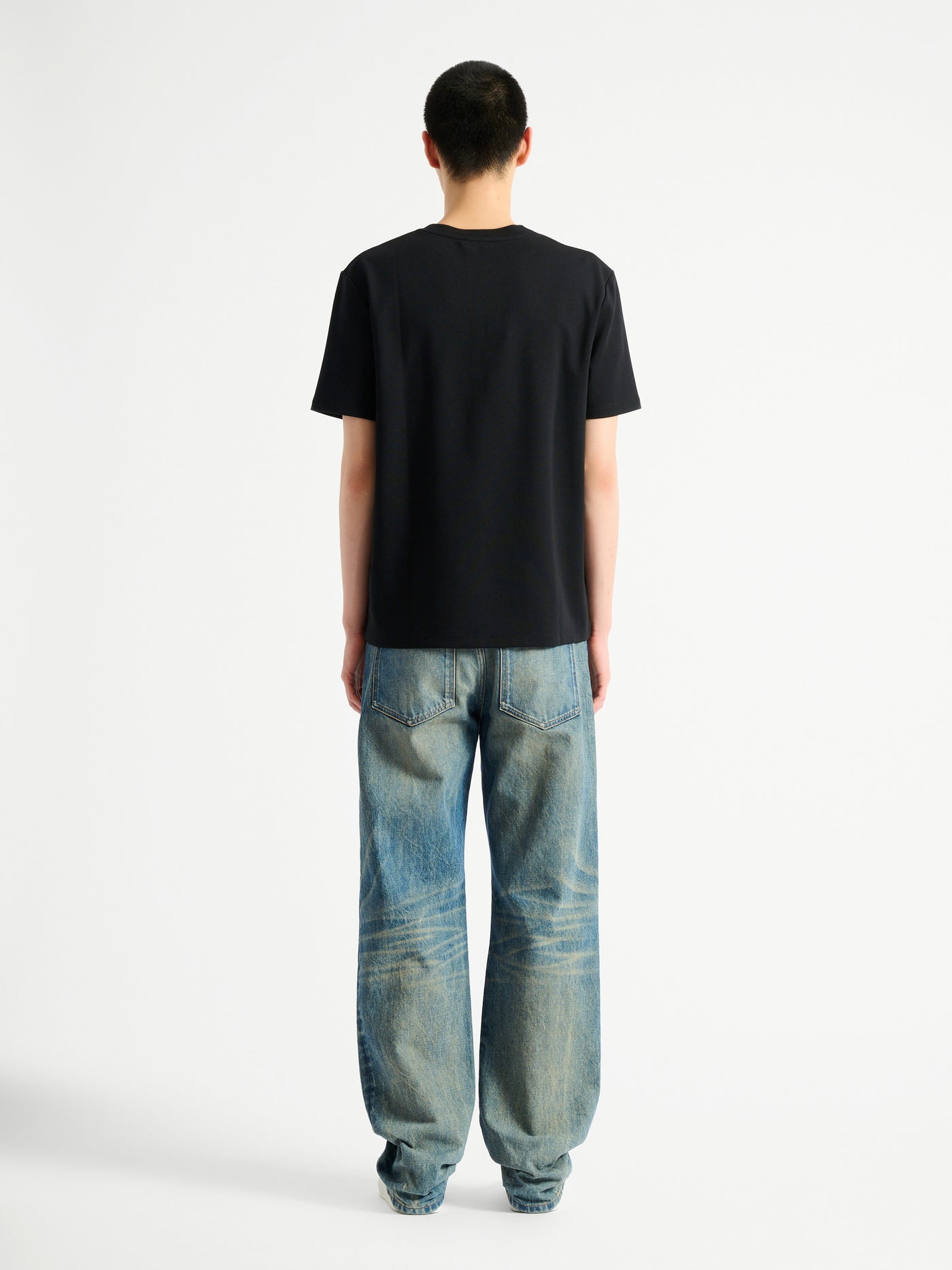T-shirt with embroidered logo