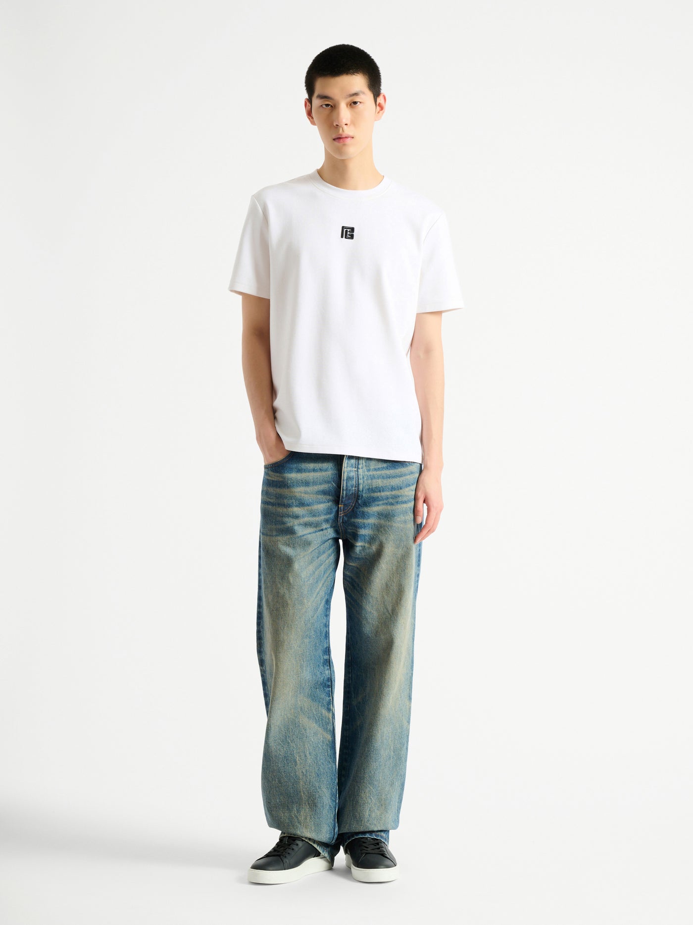 T-shirt avec logo brodé