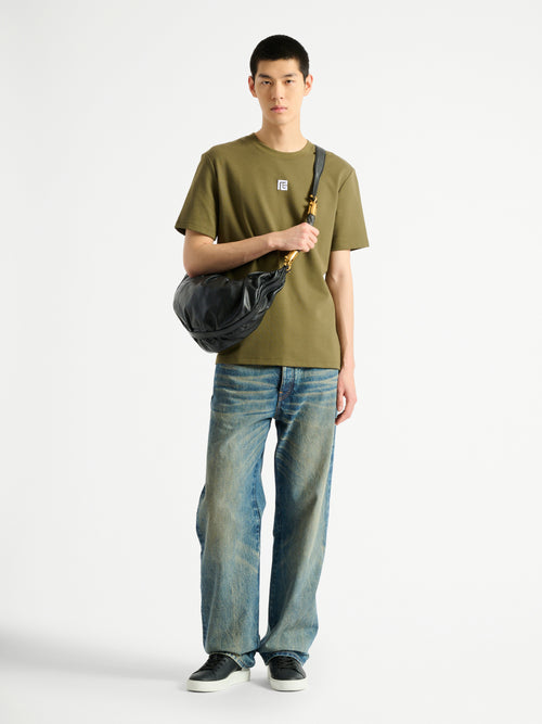 T-shirt con logo ricamato