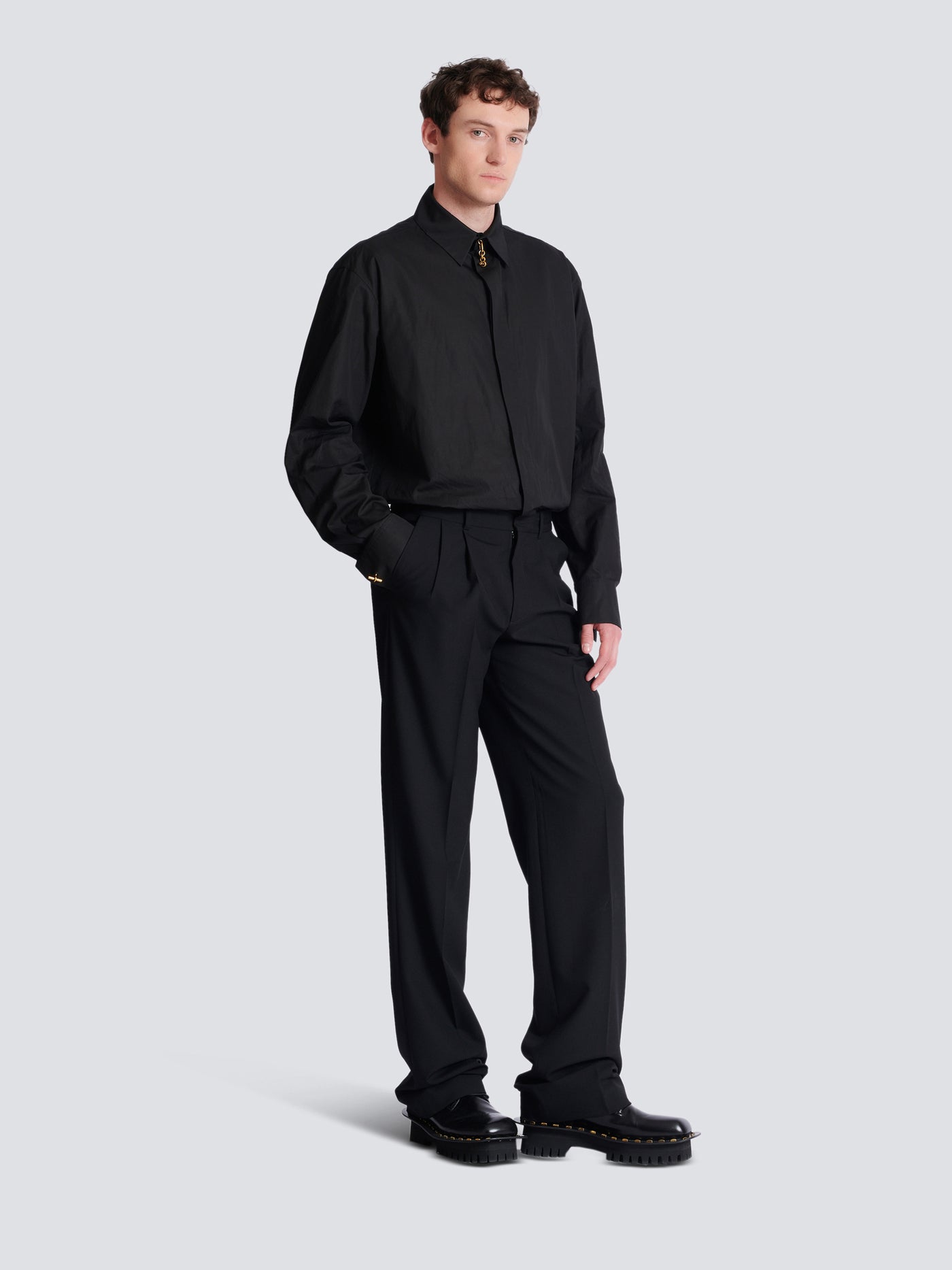 Pantalon droit en laine