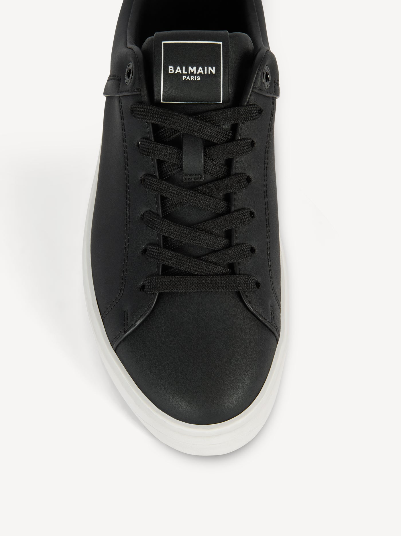 B-Court trainers in calfskin