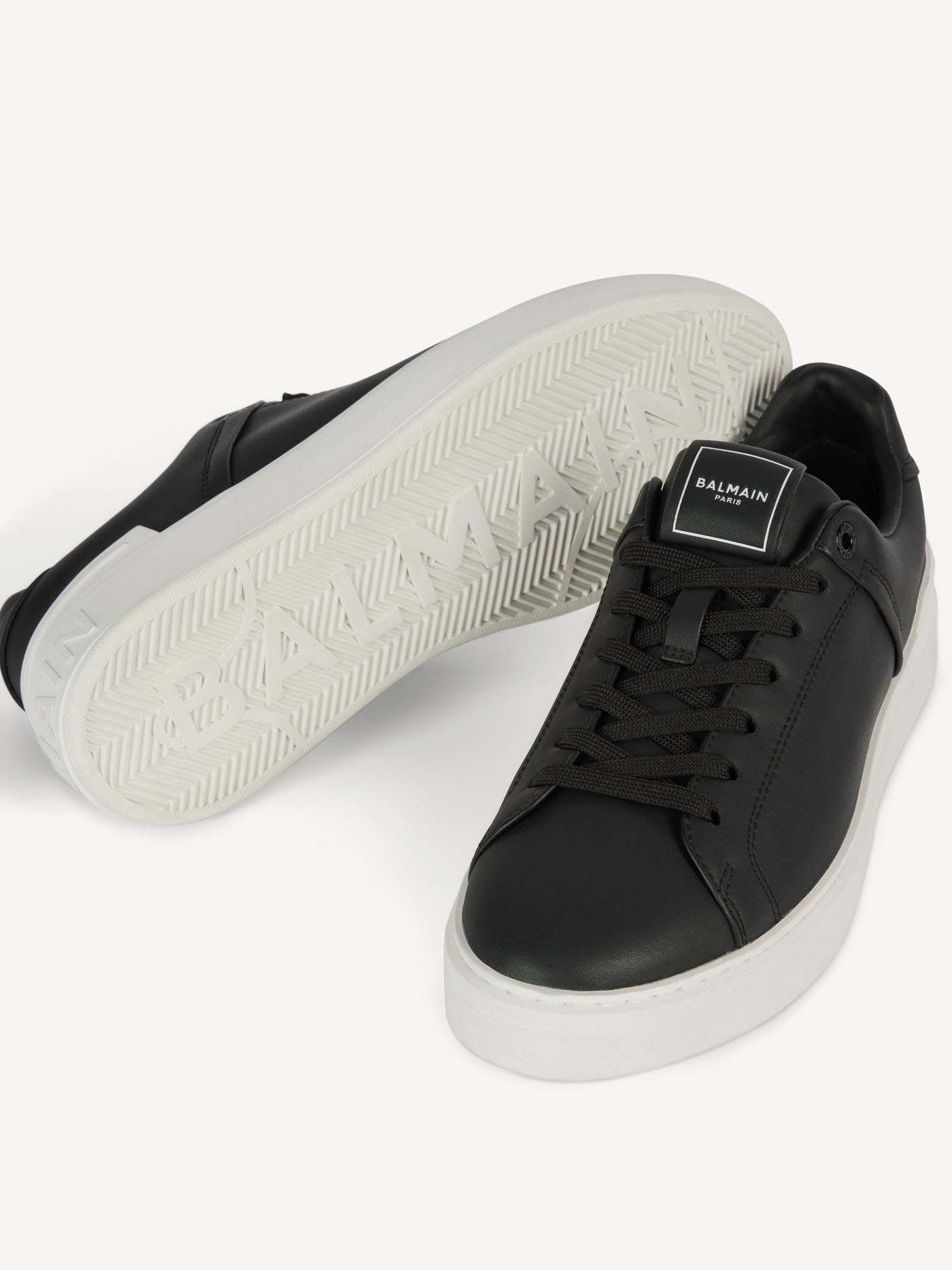 B-Court trainers in calfskin
