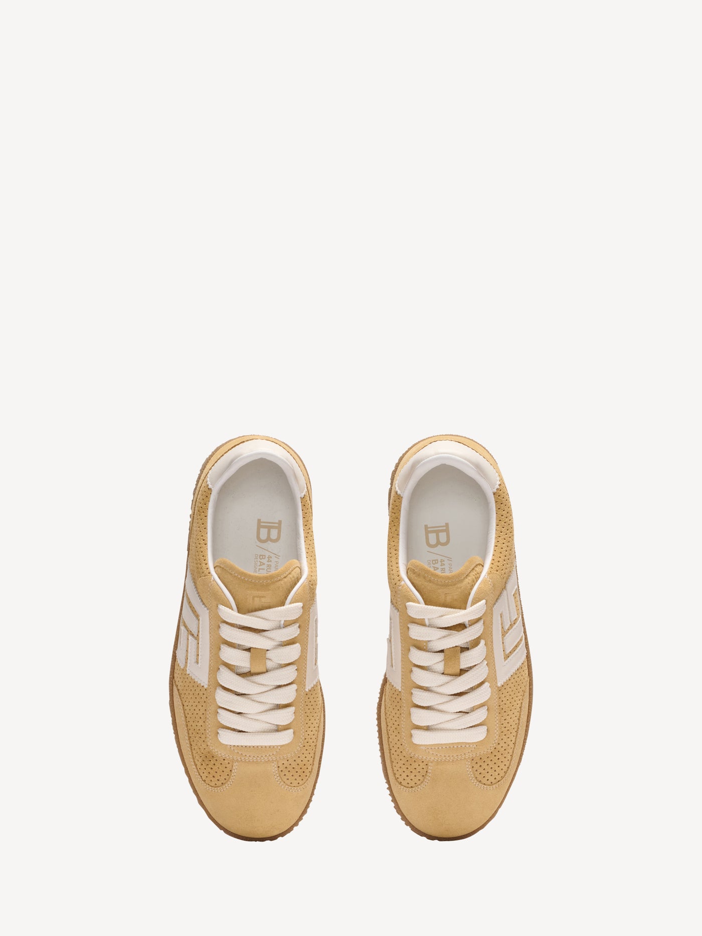 Suede Balmain Swan trainers