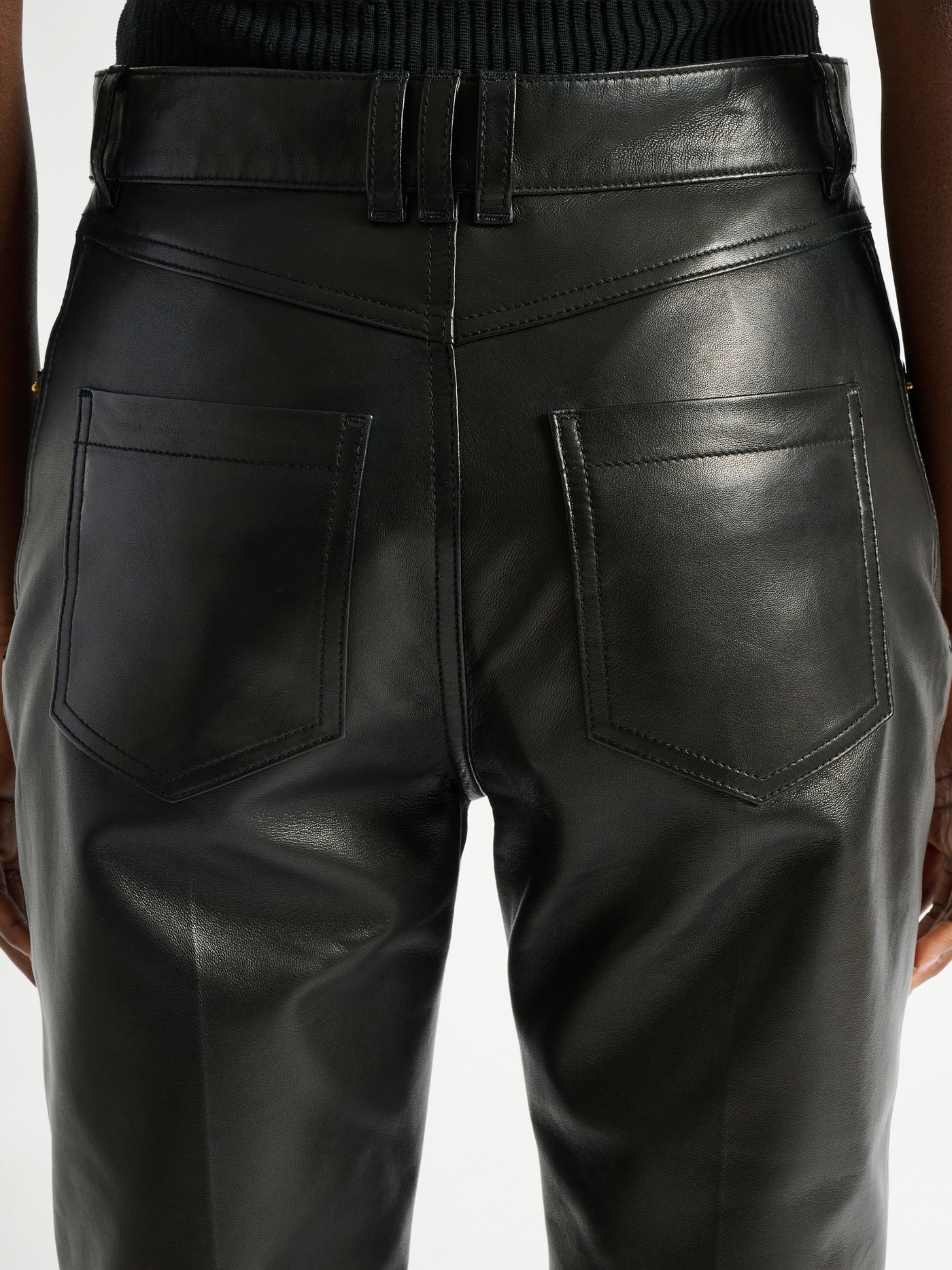 Pantalon taille haute en cuir