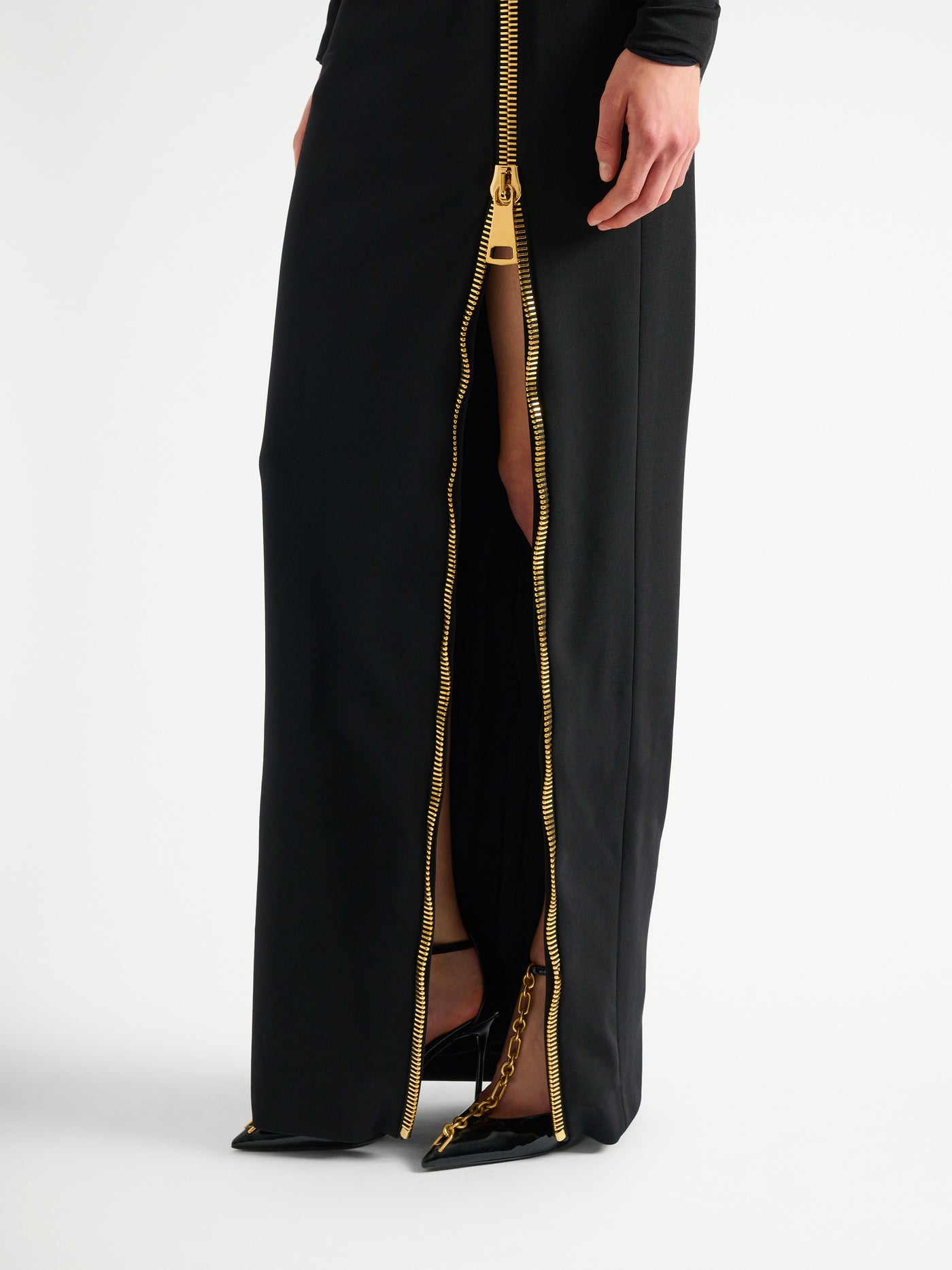 Langes Kleid mit Schlitz und Reißverschluss