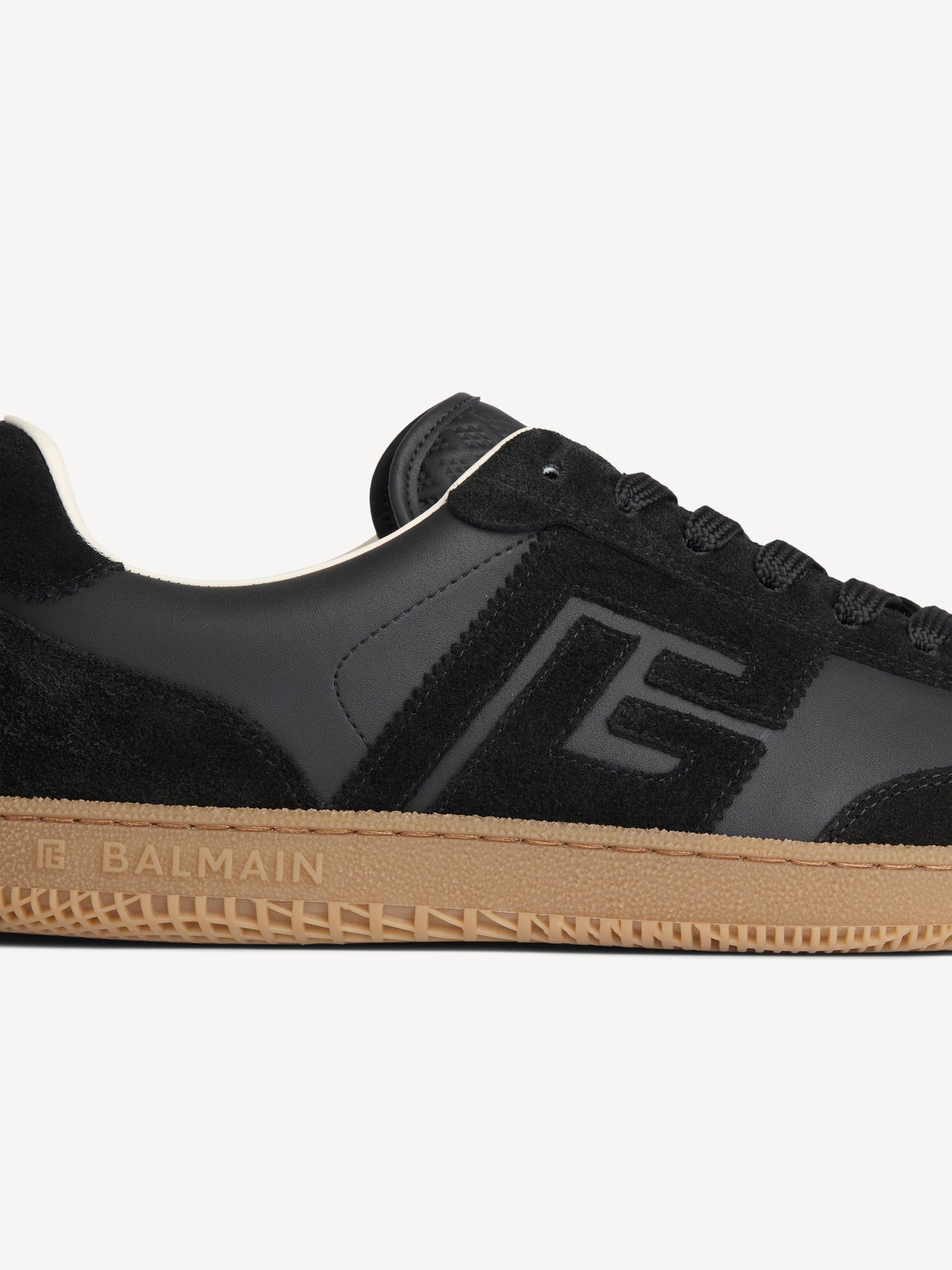 Baskets Balmain Swan en cuir suédé et lisse
