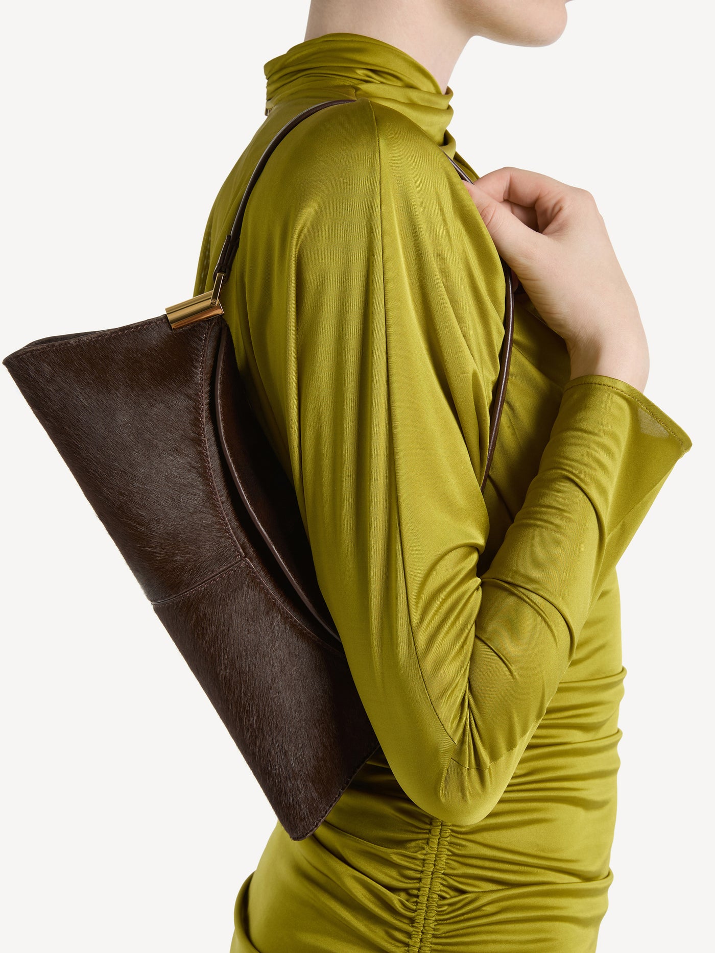 Kleine Tasche 64-83 aus flauschigem Leder