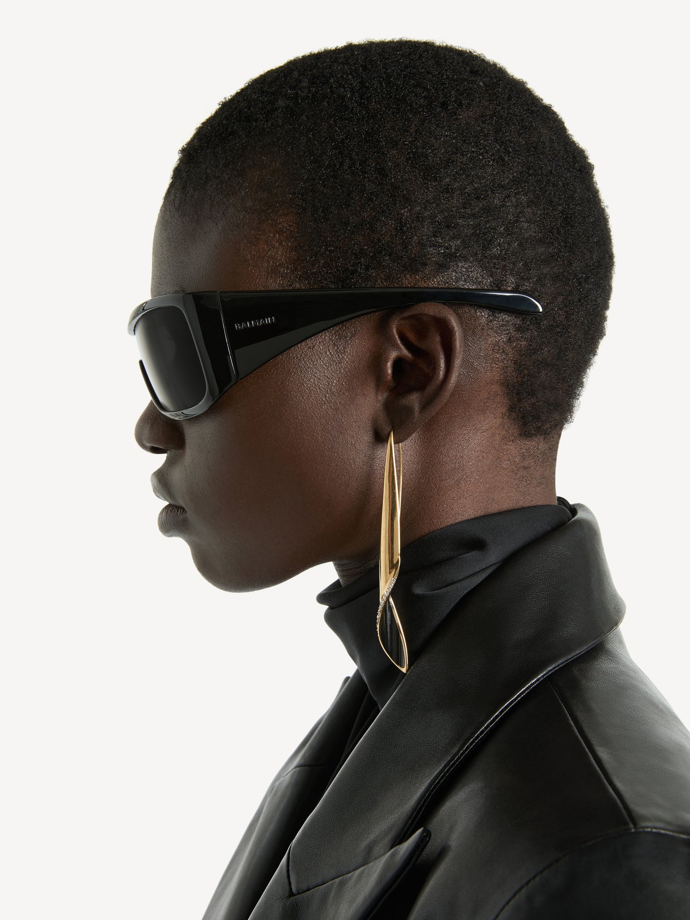 Organic Twist earrings in lacquered brass