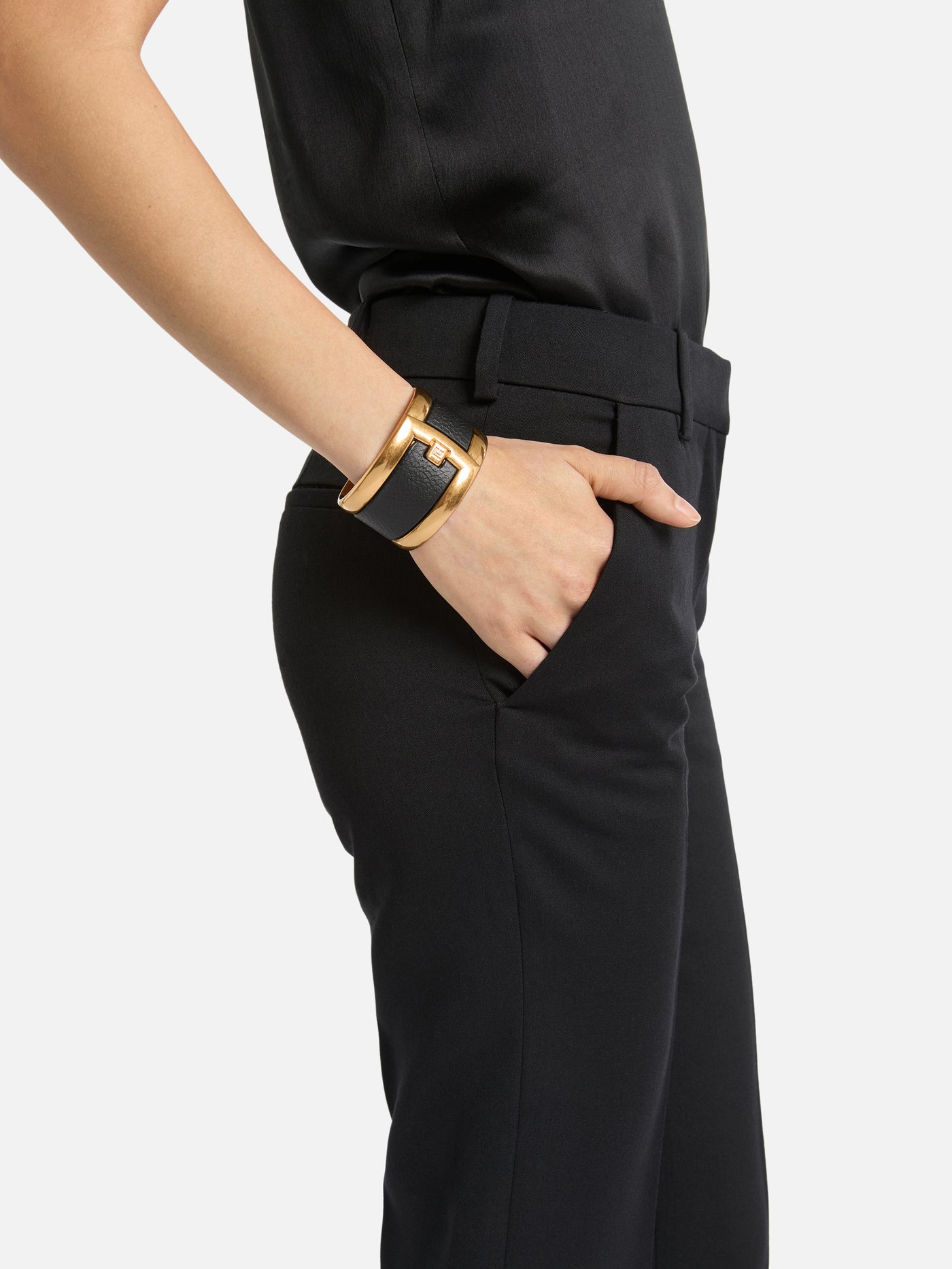 Anthem bracelet in brass and resin