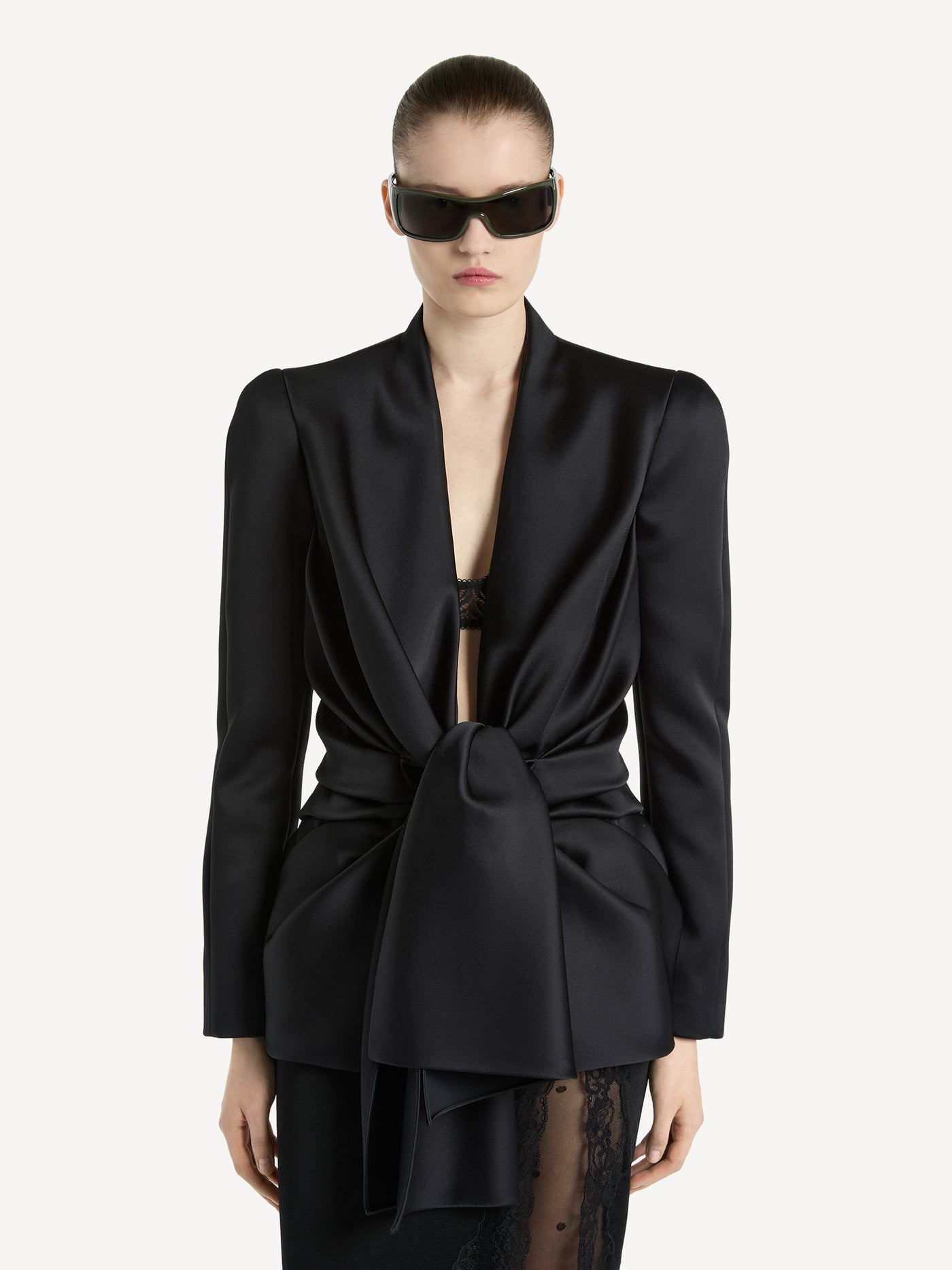 Gebundene Jacke aus Satin-Crêpe