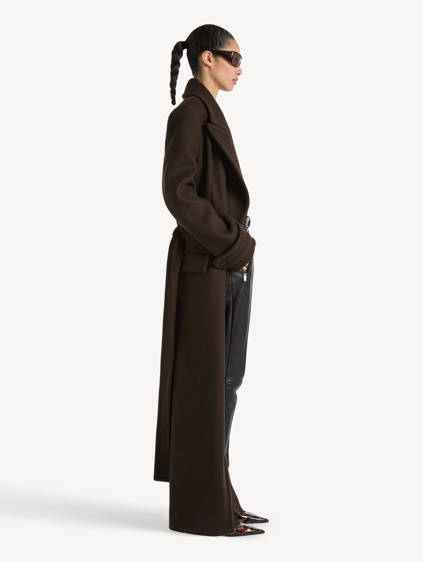 Manteau ceinturé en drap de laine