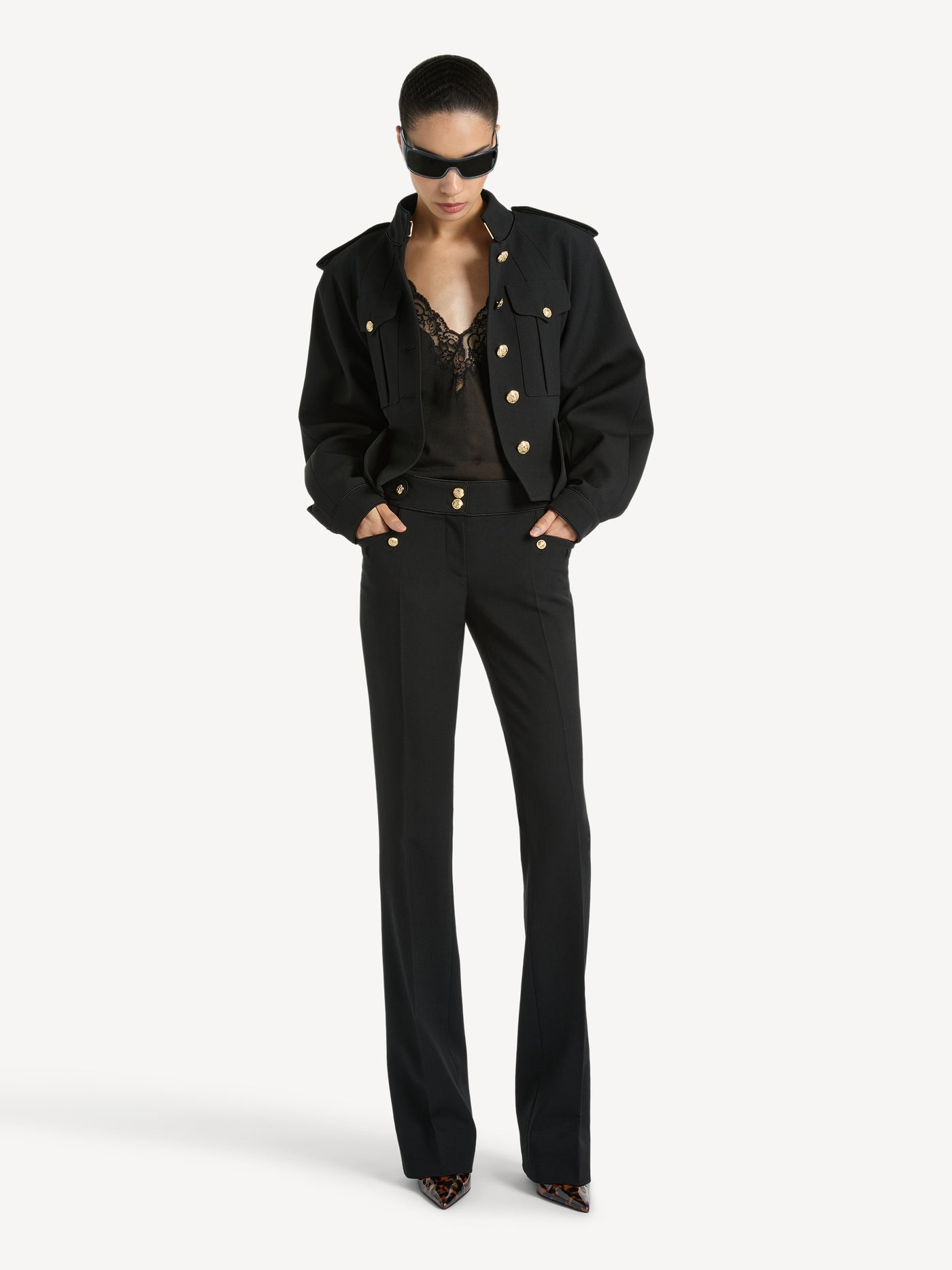 Pantalones de gabardina de lana con pliegues